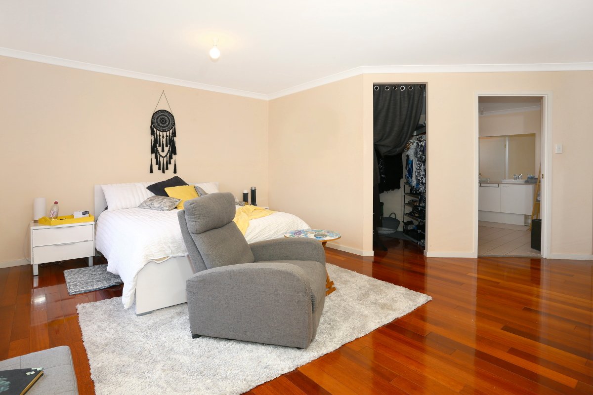 5 Crestgarden Court MOLENDINAR 11