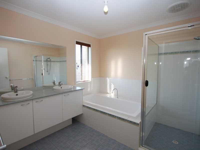 5 Crestgarden Court MOLENDINAR 7