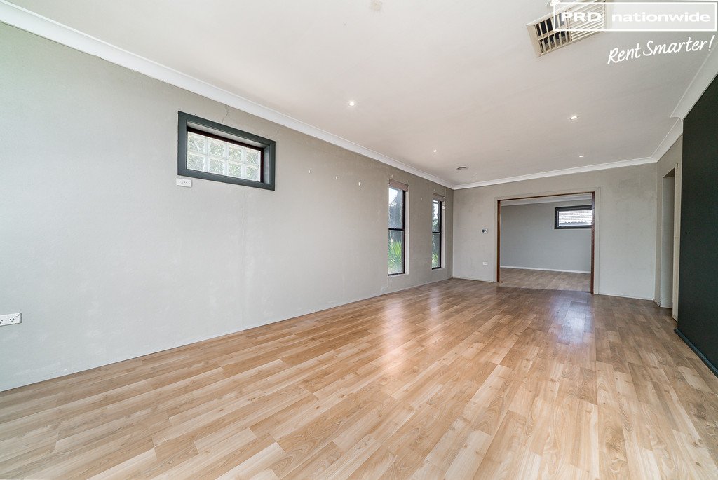 5 Crisp Drive FLOWERDALE 9