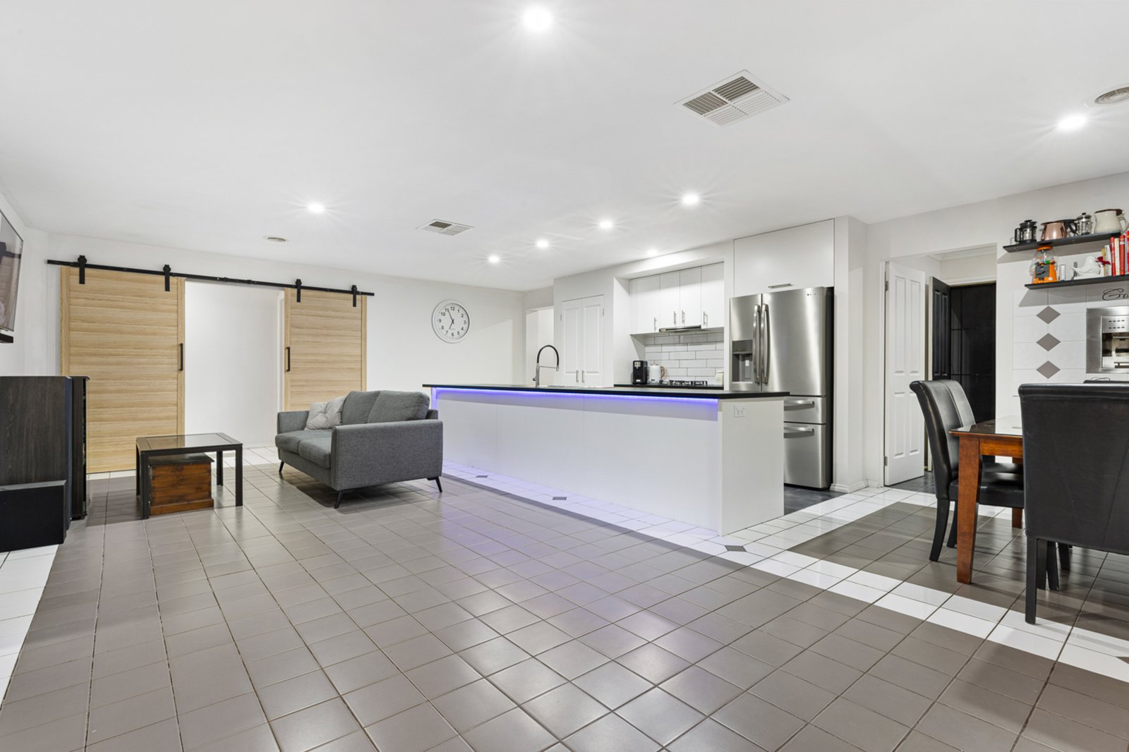 Gallery: 5 Cromer Court