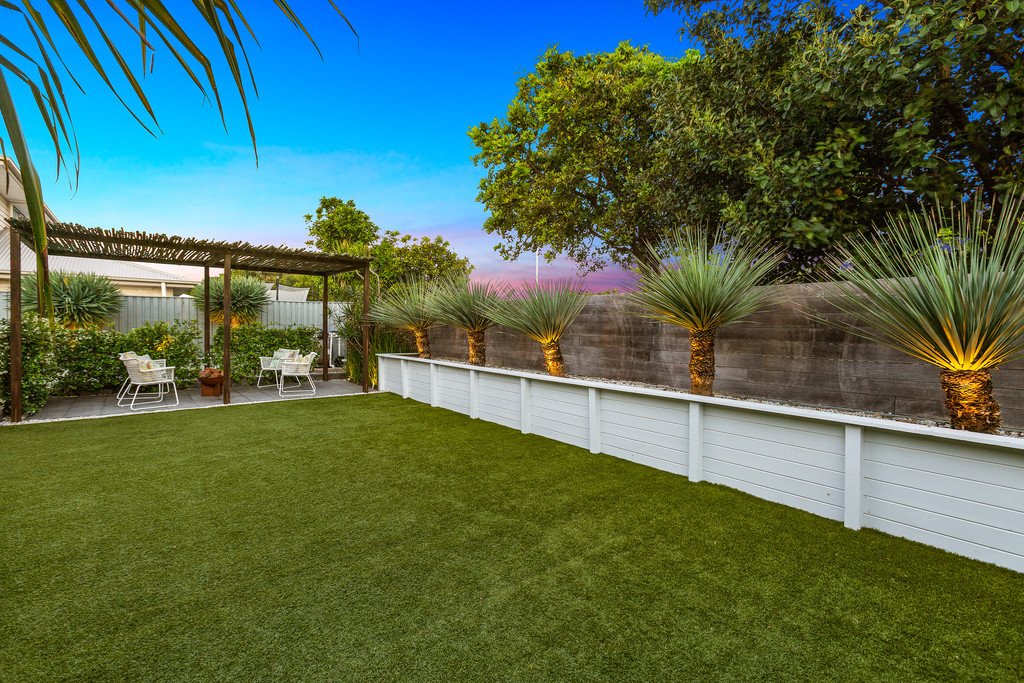 5 Cronulla Court KINGSCLIFF 18