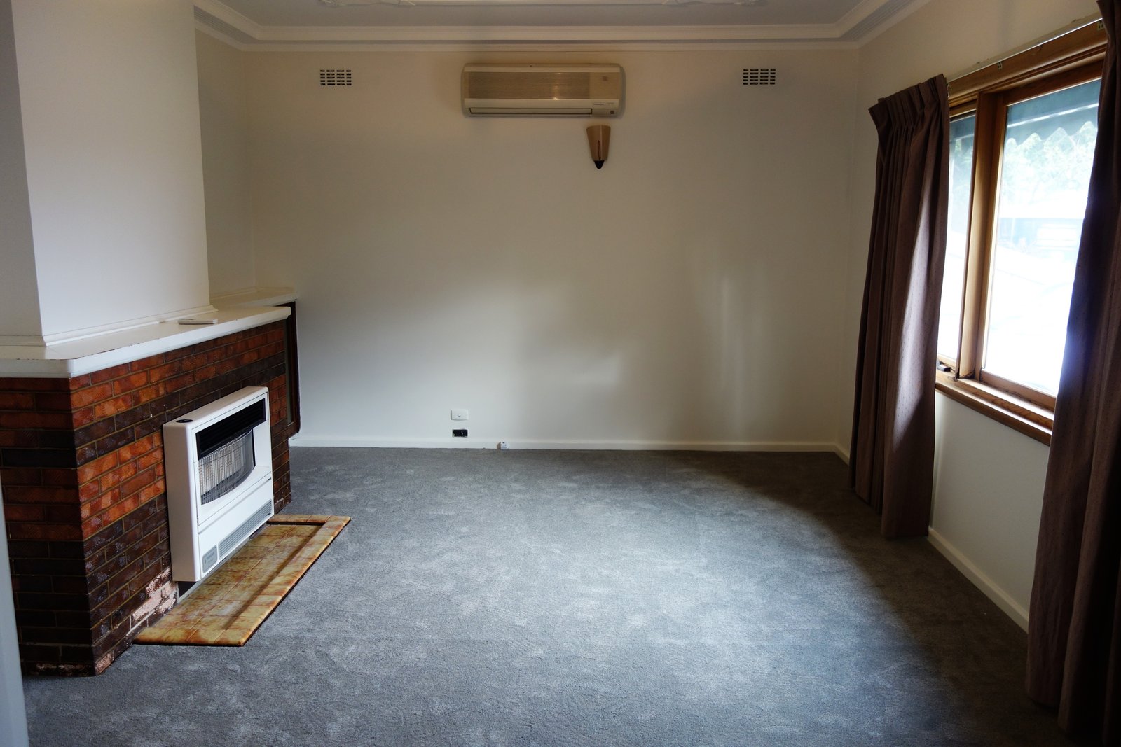 Gallery: 5 Crosbie Road