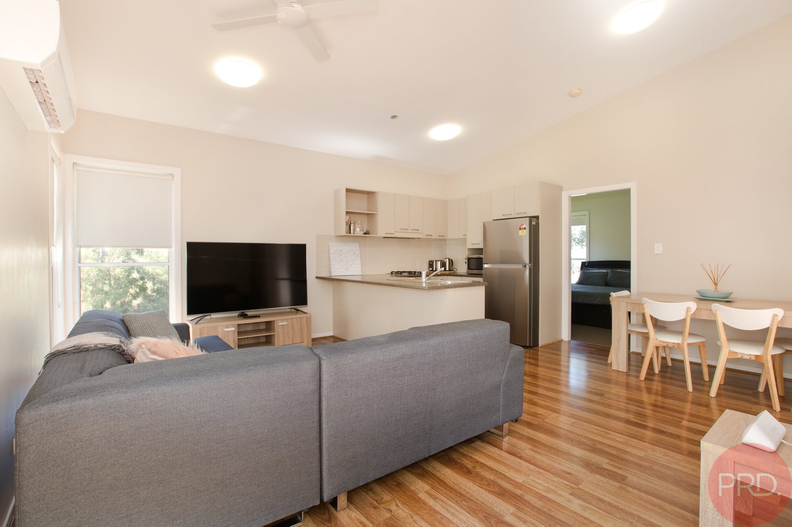 5 Crown Close RUTHERFORD 3