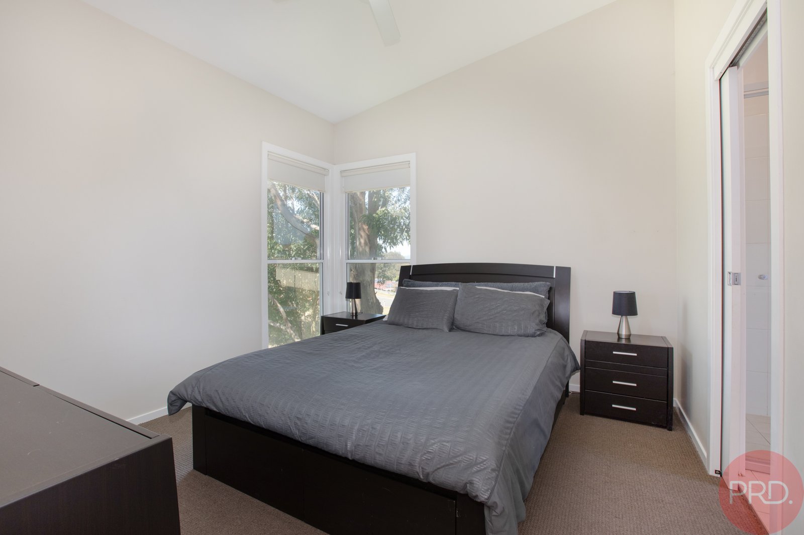 5 Crown Close RUTHERFORD 11