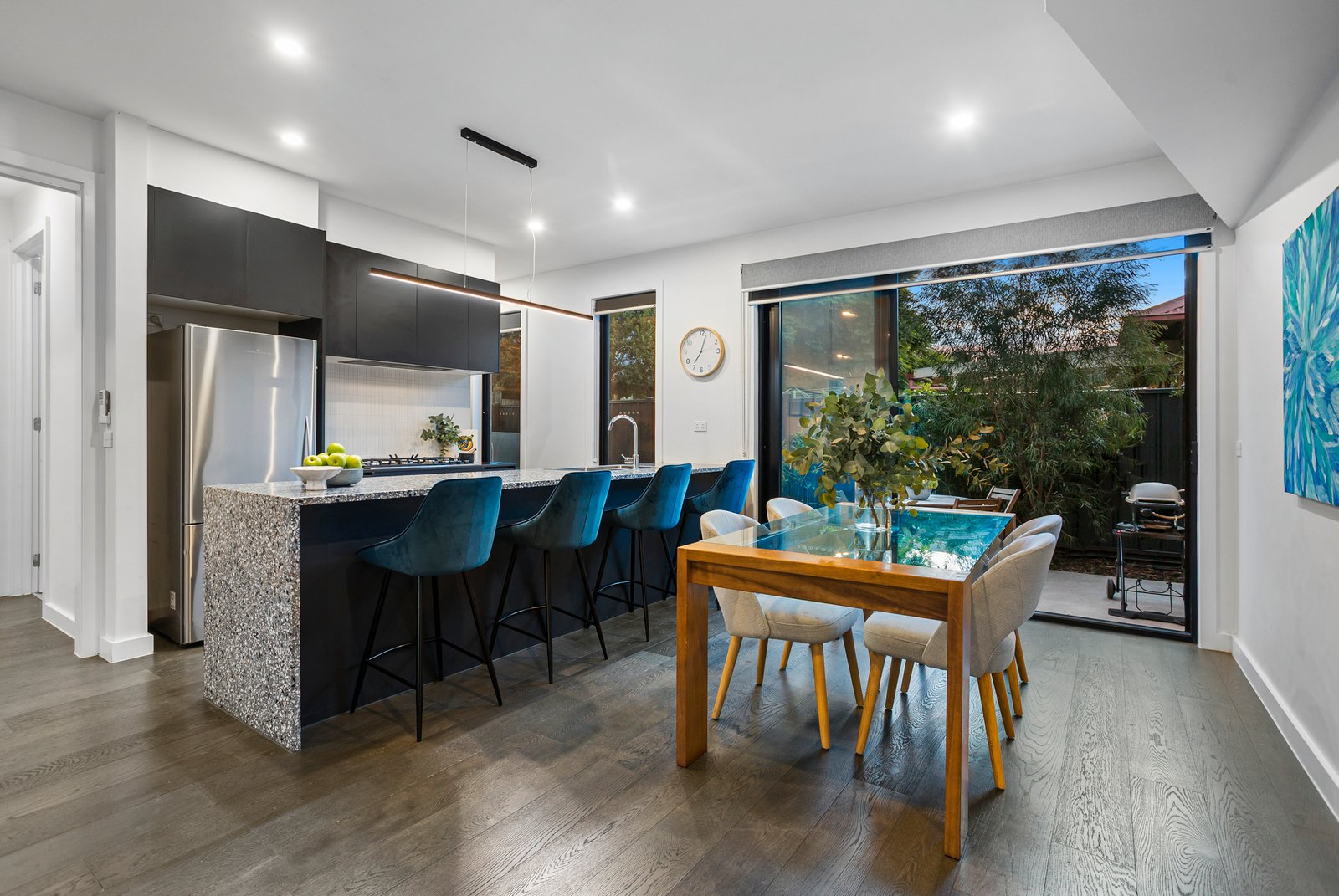 Gallery: 5 Cullen Street