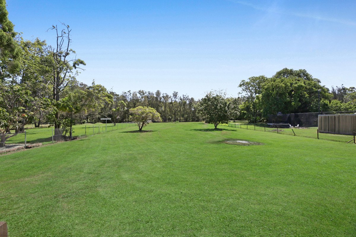 5 Daffodil Street Tallebudgera 16