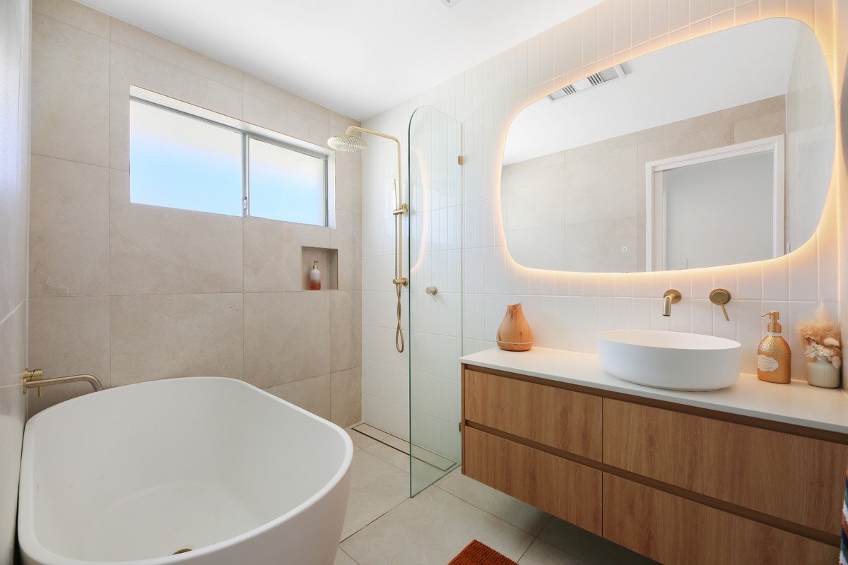 5 Daffodil Street Tallebudgera 26