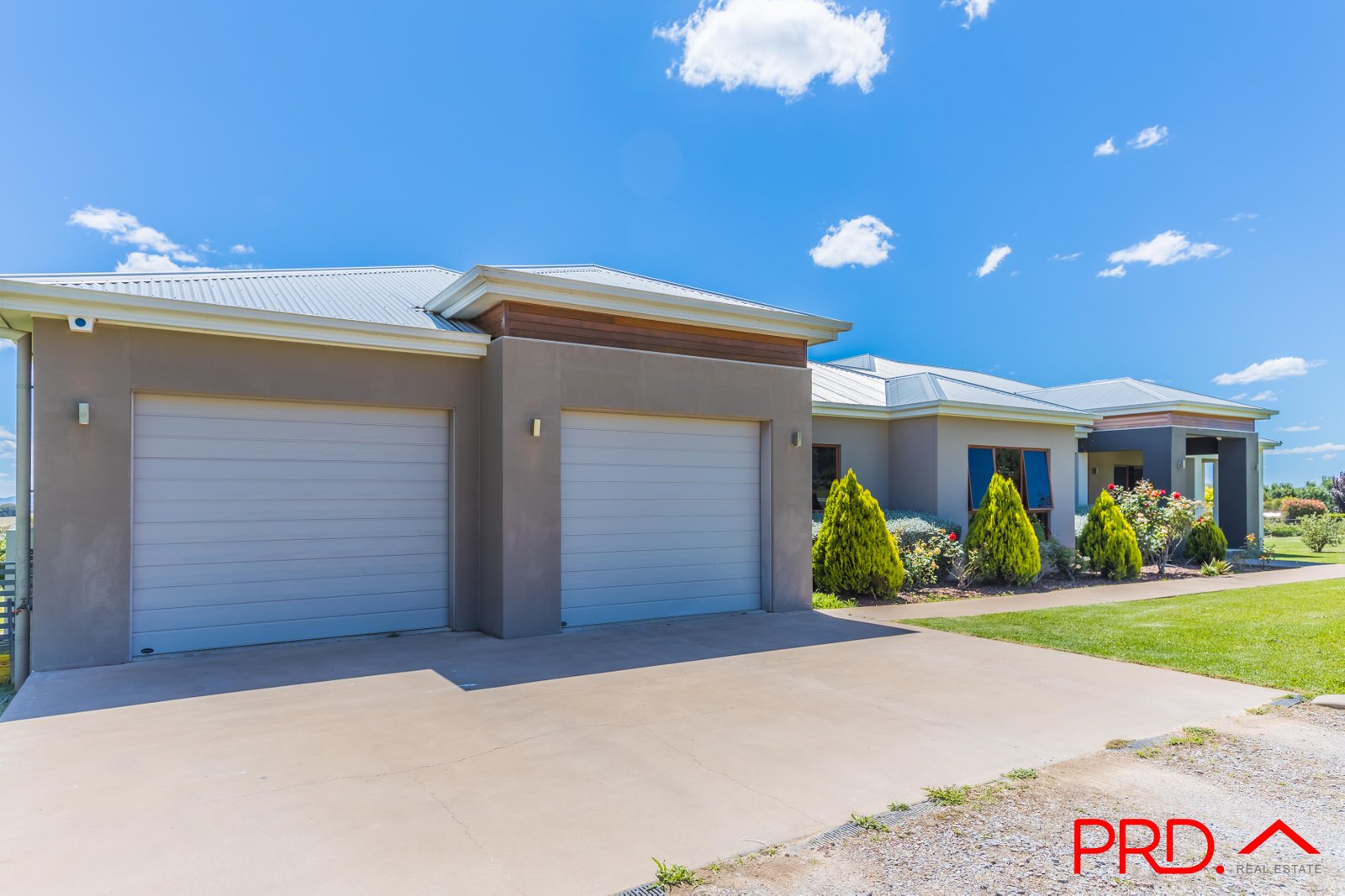 5 Daintree Circuit TAMWORTH 4