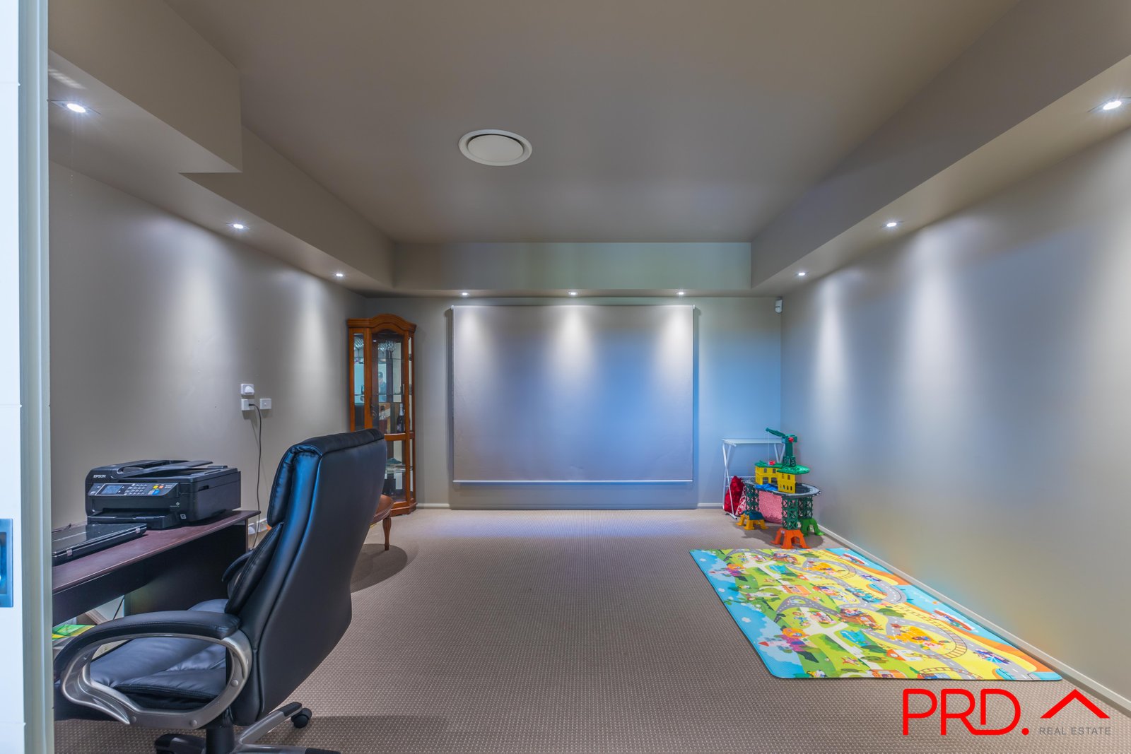 5 Daintree Circuit TAMWORTH 15