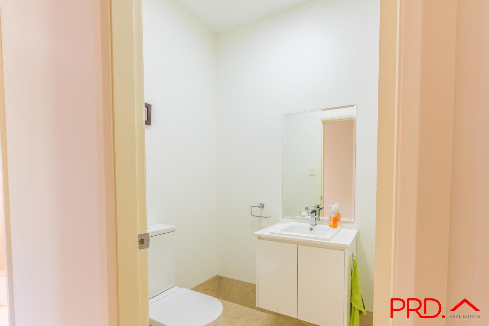 5 Daintree Circuit TAMWORTH 16