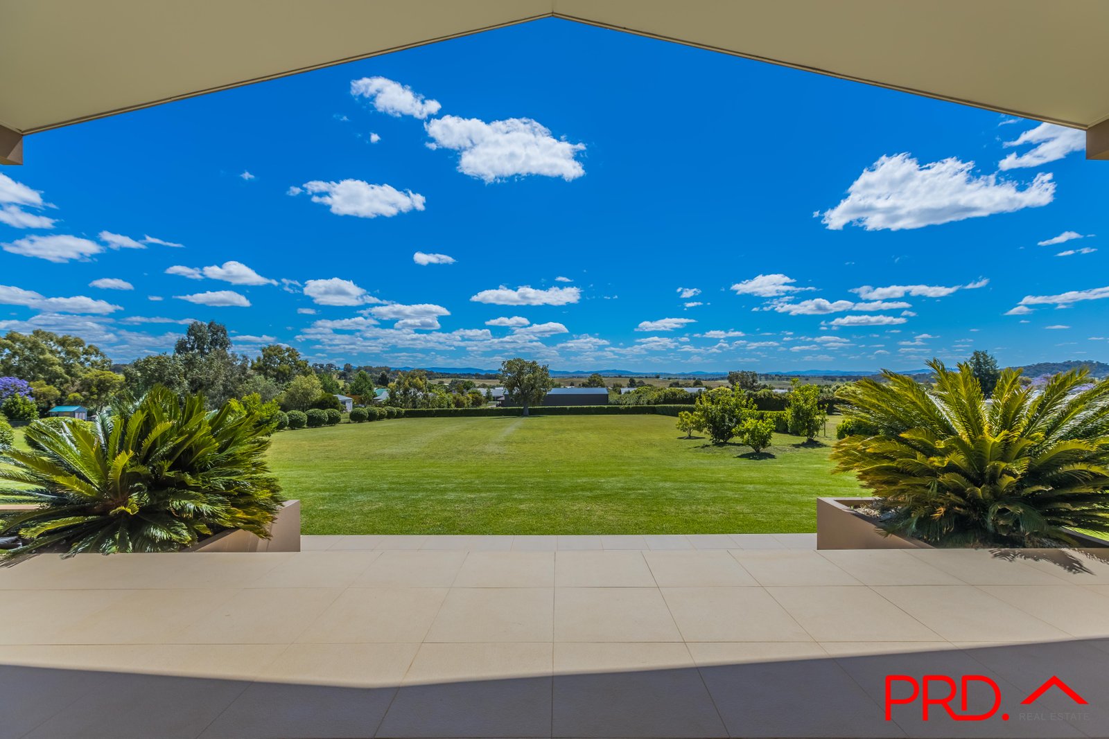 5 Daintree Circuit TAMWORTH 22