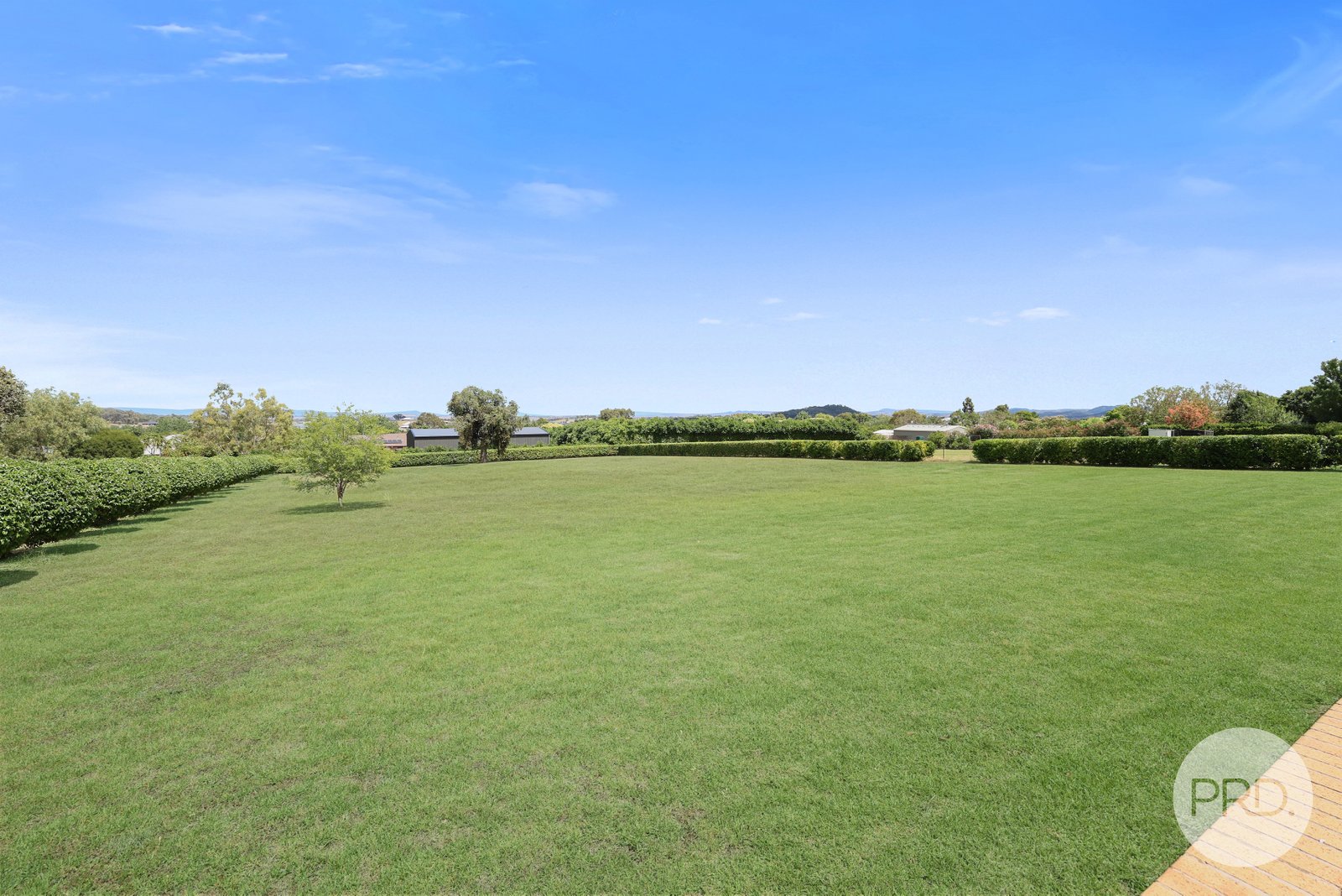 5 Daintree Circuit TAMWORTH 34