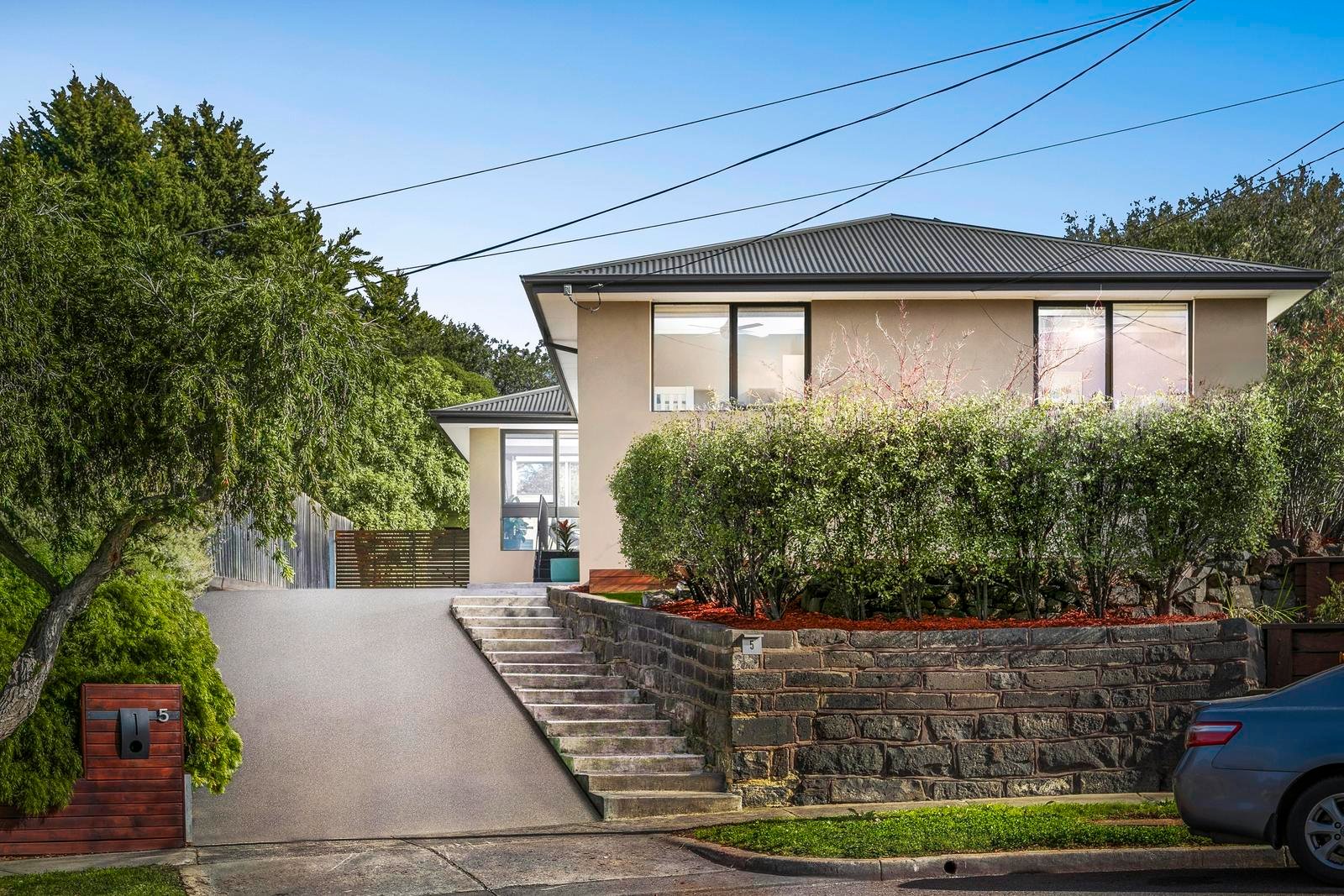 5 Damien Court, Watsonia North VIC 3087