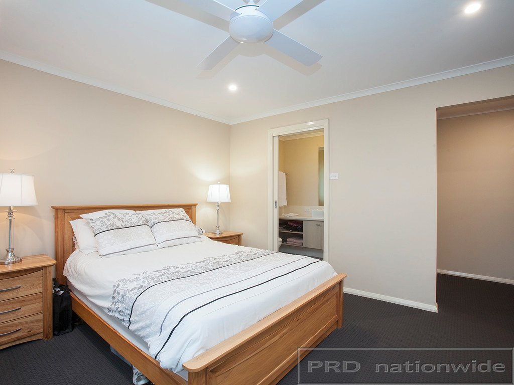 5 Damsel Street CHISHOLM 6
