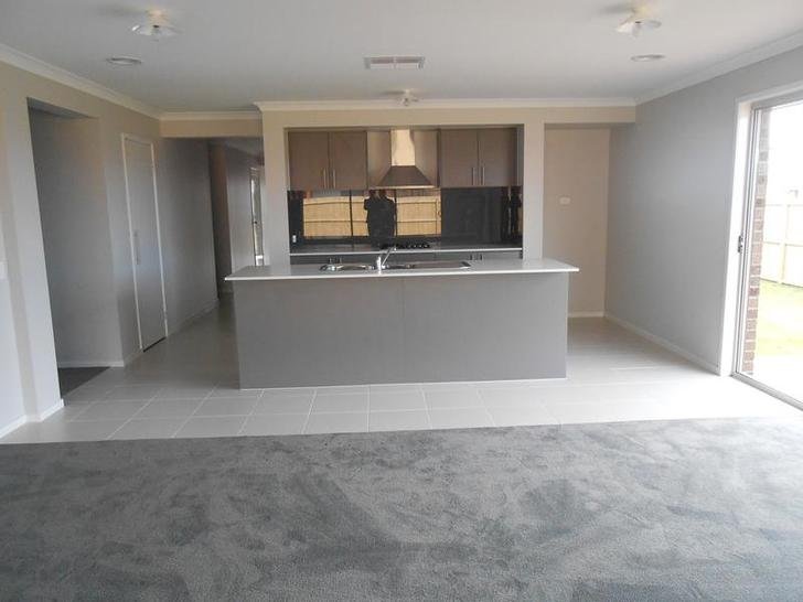 Gallery: 5 Daybreak Avenue