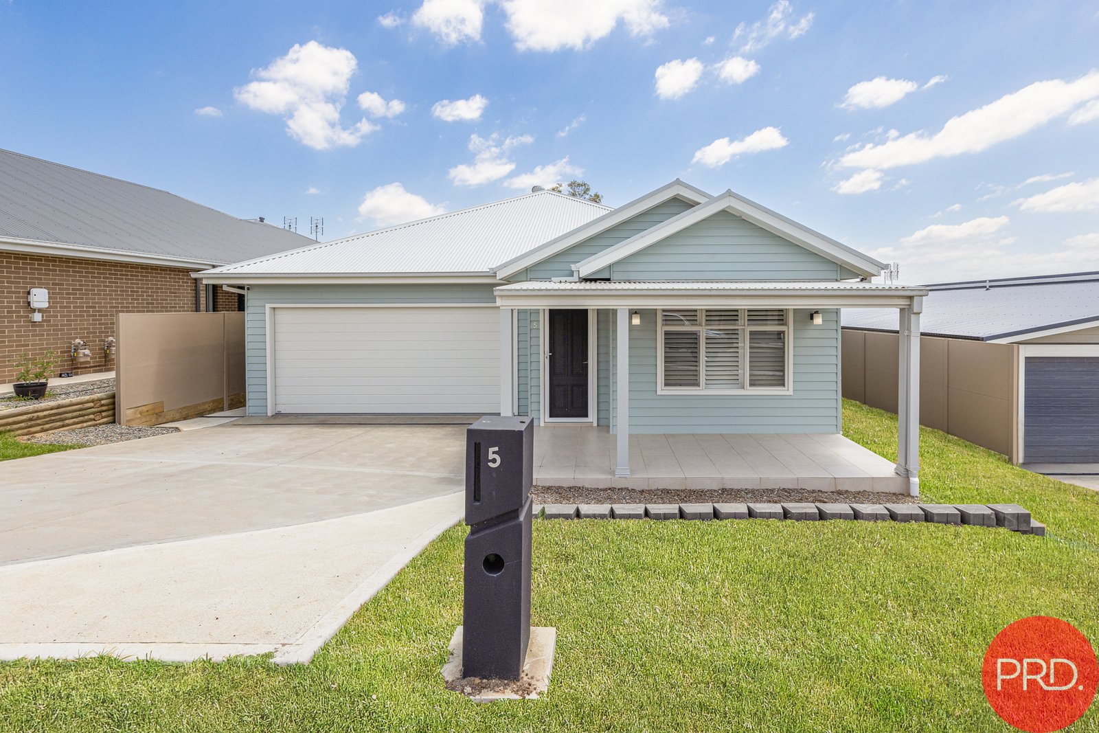 5 Dempsey Way NORTH ROTHBURY 1