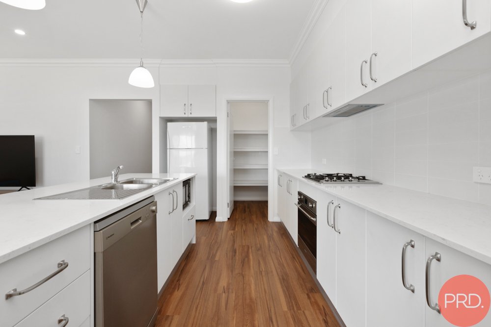 5 Dempsey Way NORTH ROTHBURY 9