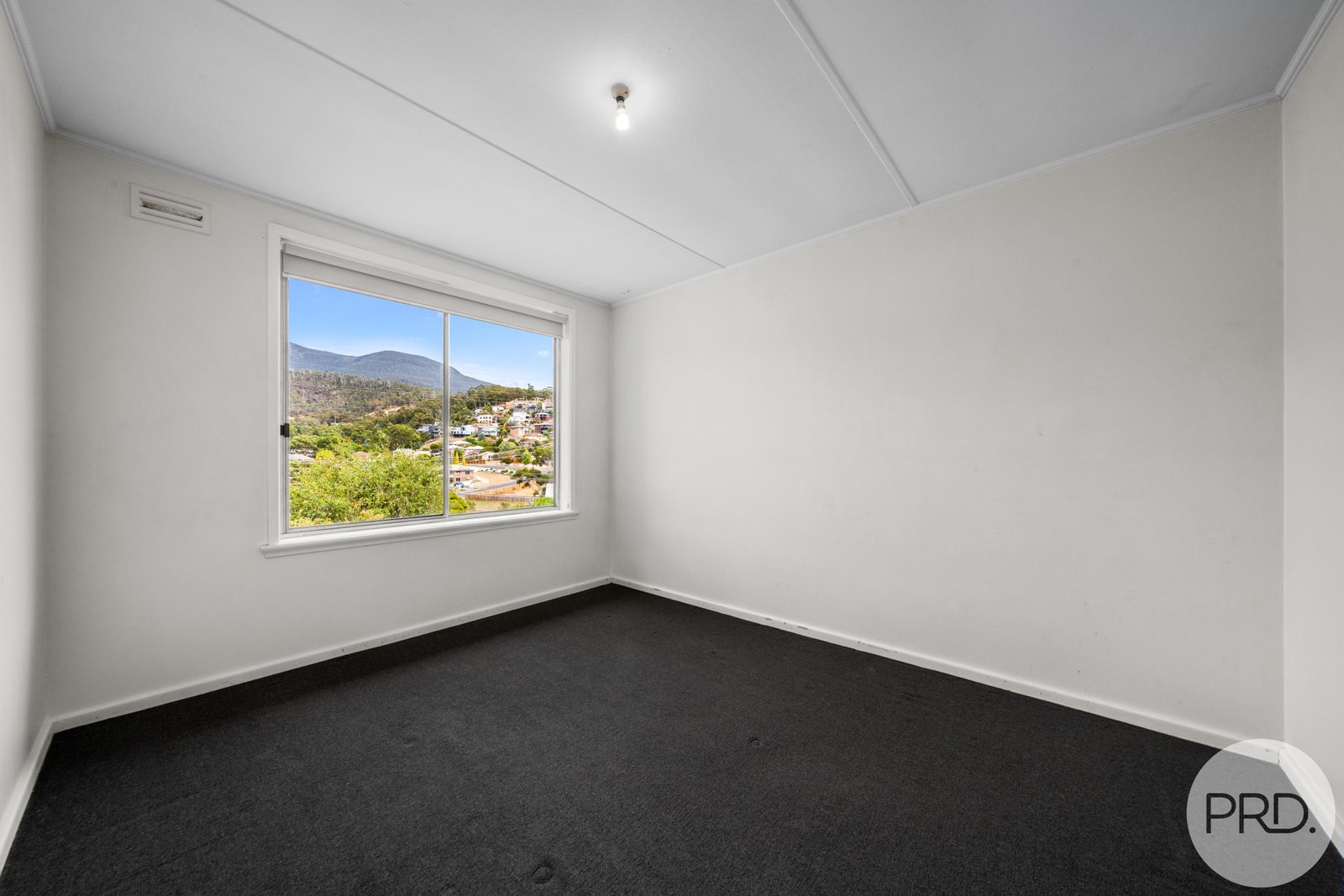 5 Devines Road GLENORCHY 4