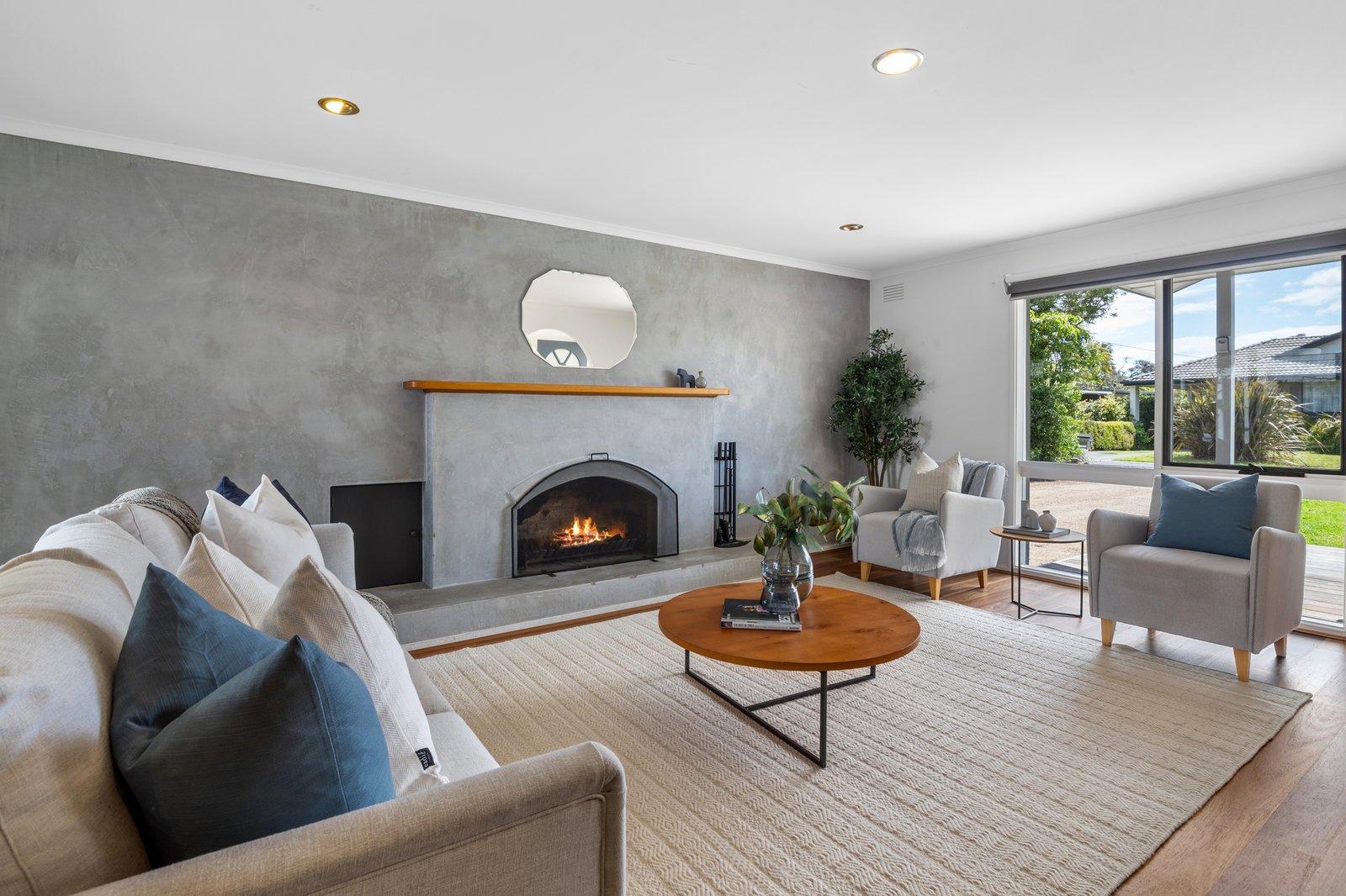 Gallery: 5 Dolphin Avenue