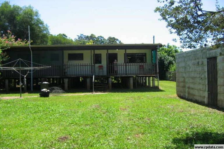5 Dorrigo Street GLENREAGH 2