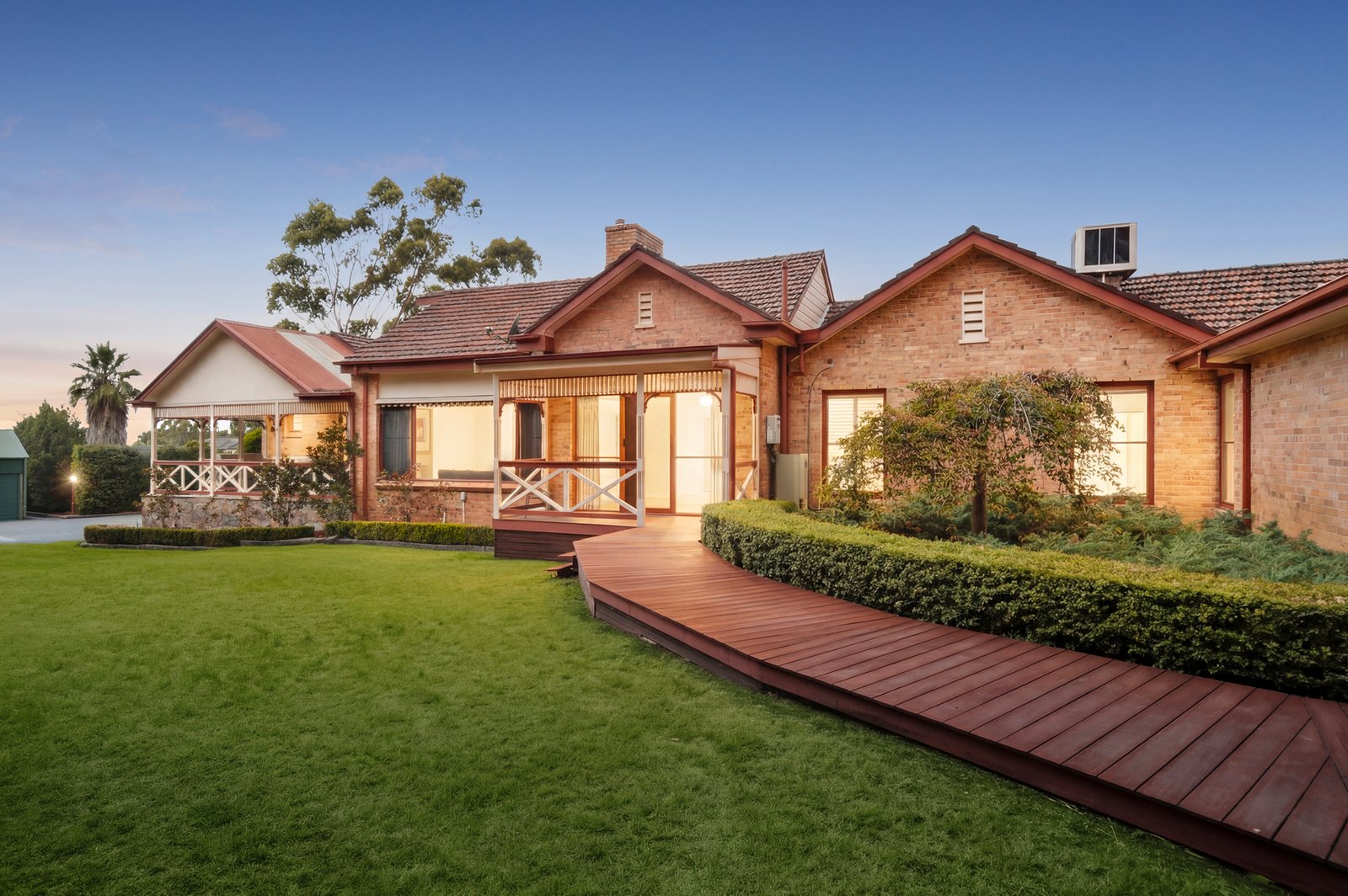 Real Estate and Property in 5 Dunbar Court, Greenvale, VIC
