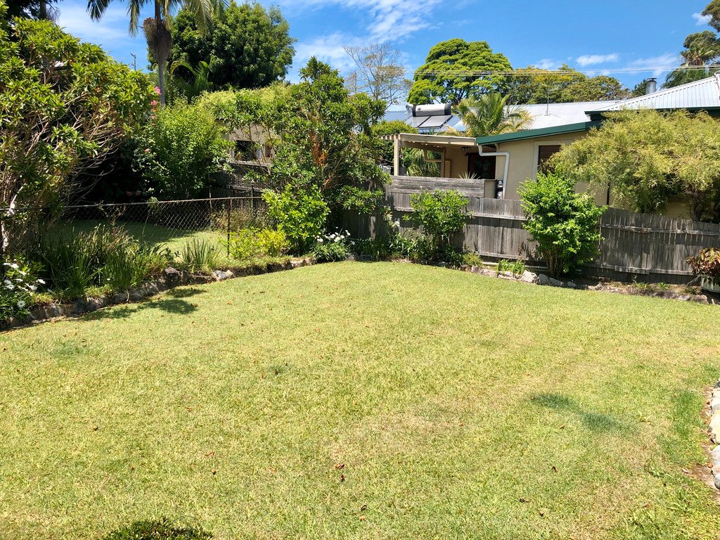 5 Earl Street COFFS HARBOUR 11