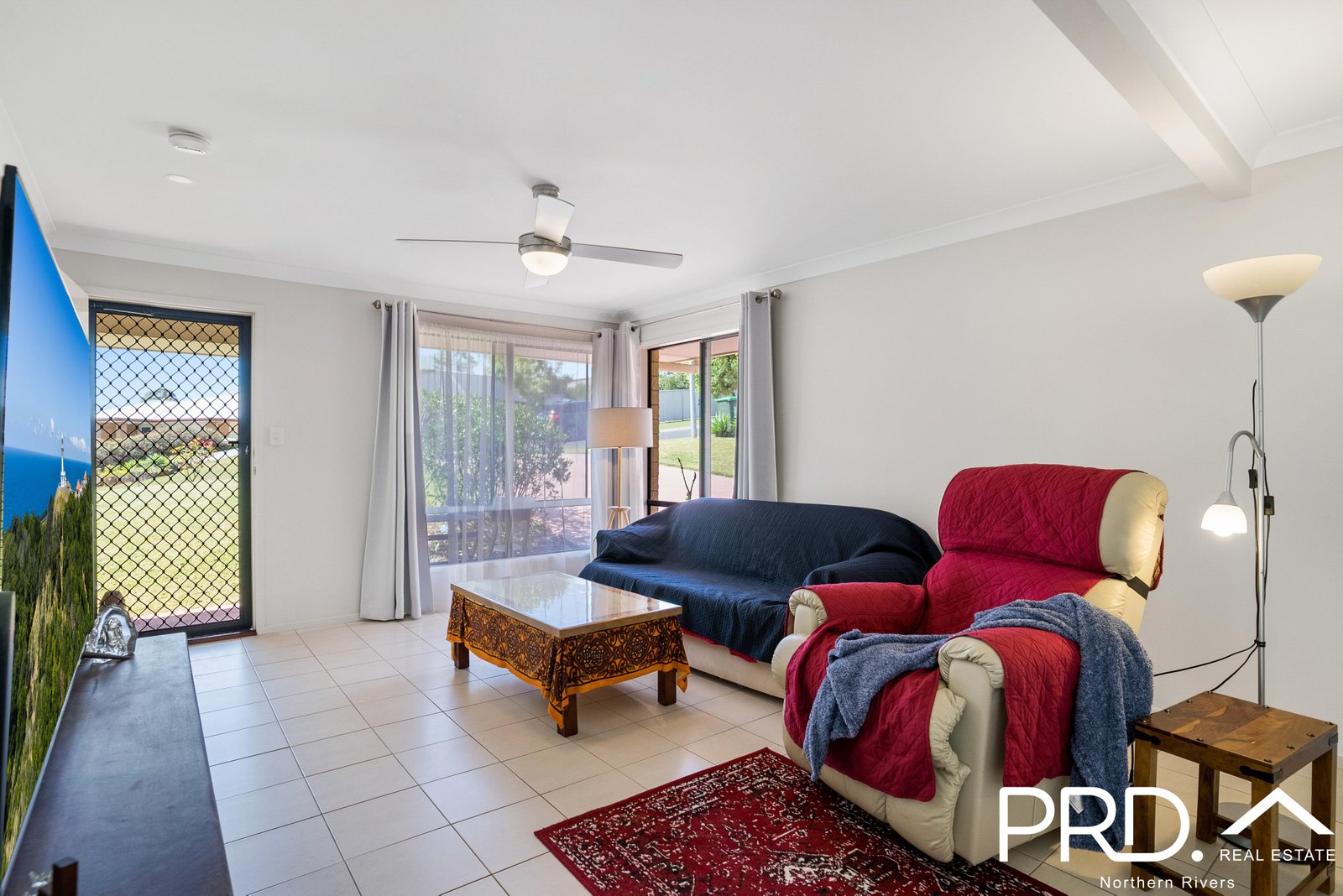 5 Earls Court GOONELLABAH 9