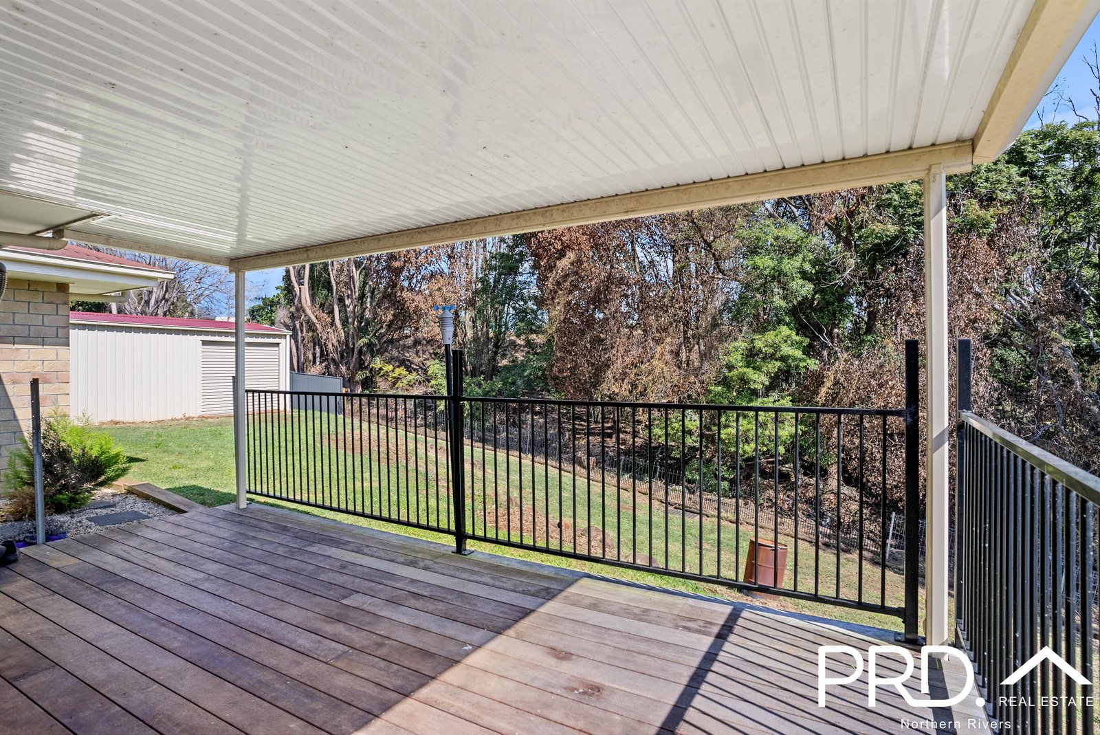 5 Earls Court GOONELLABAH 18