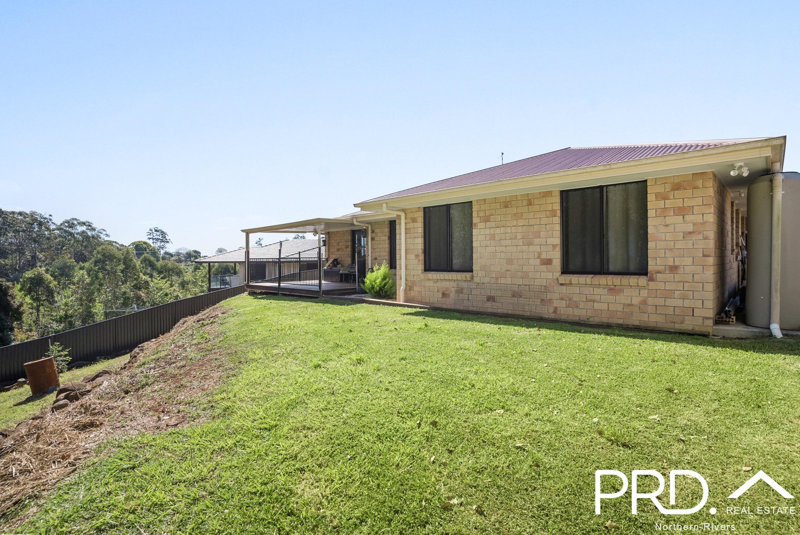 5 Earls Court GOONELLABAH 19