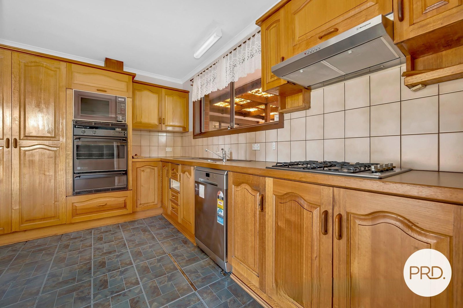 5 Ebden Street NOBLE PARK NORTH 11