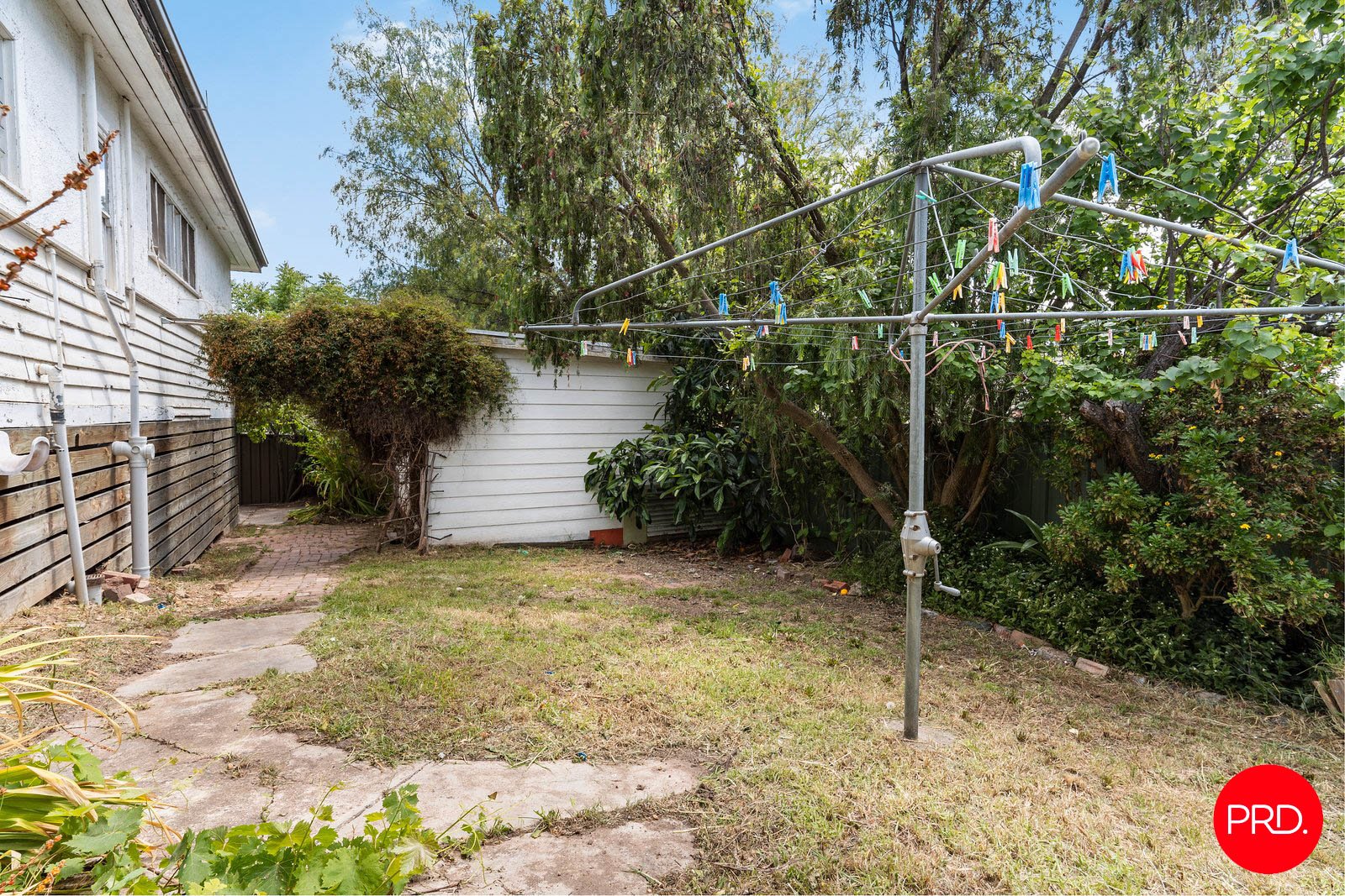 5 Echuca Street QUARRY HILL 9