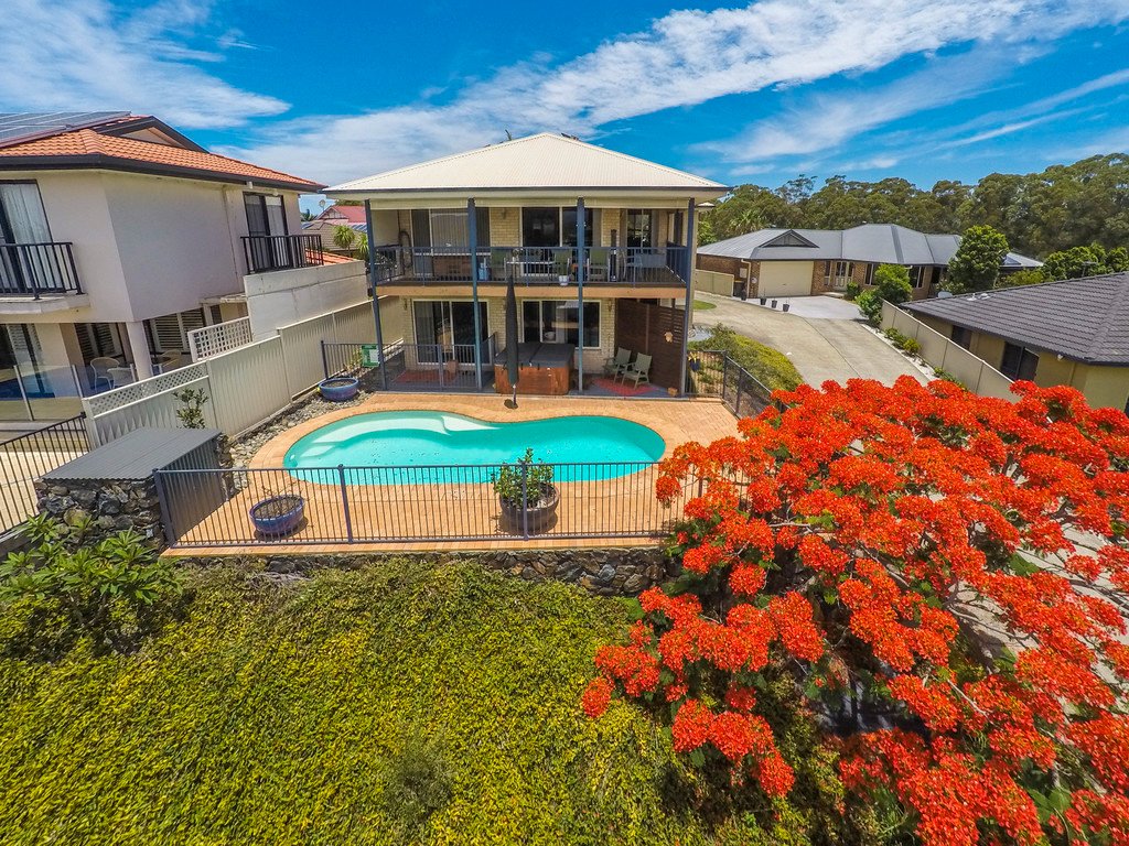 5 Eckford Close BOAMBEE EAST 2
