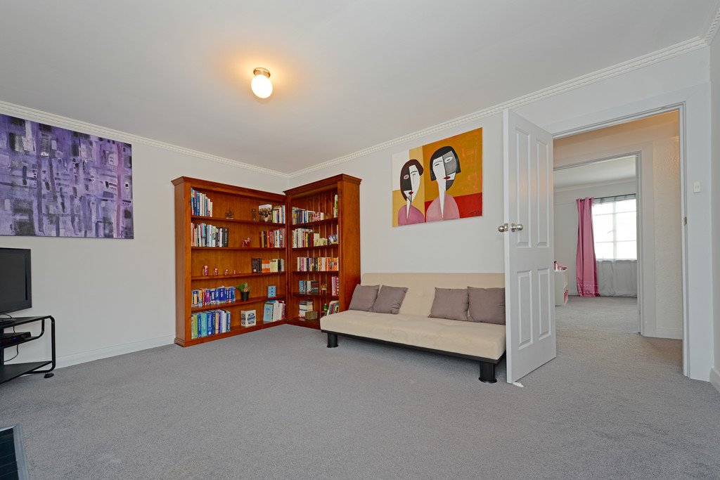 5 Edinburgh Crescent GOODWOOD 3