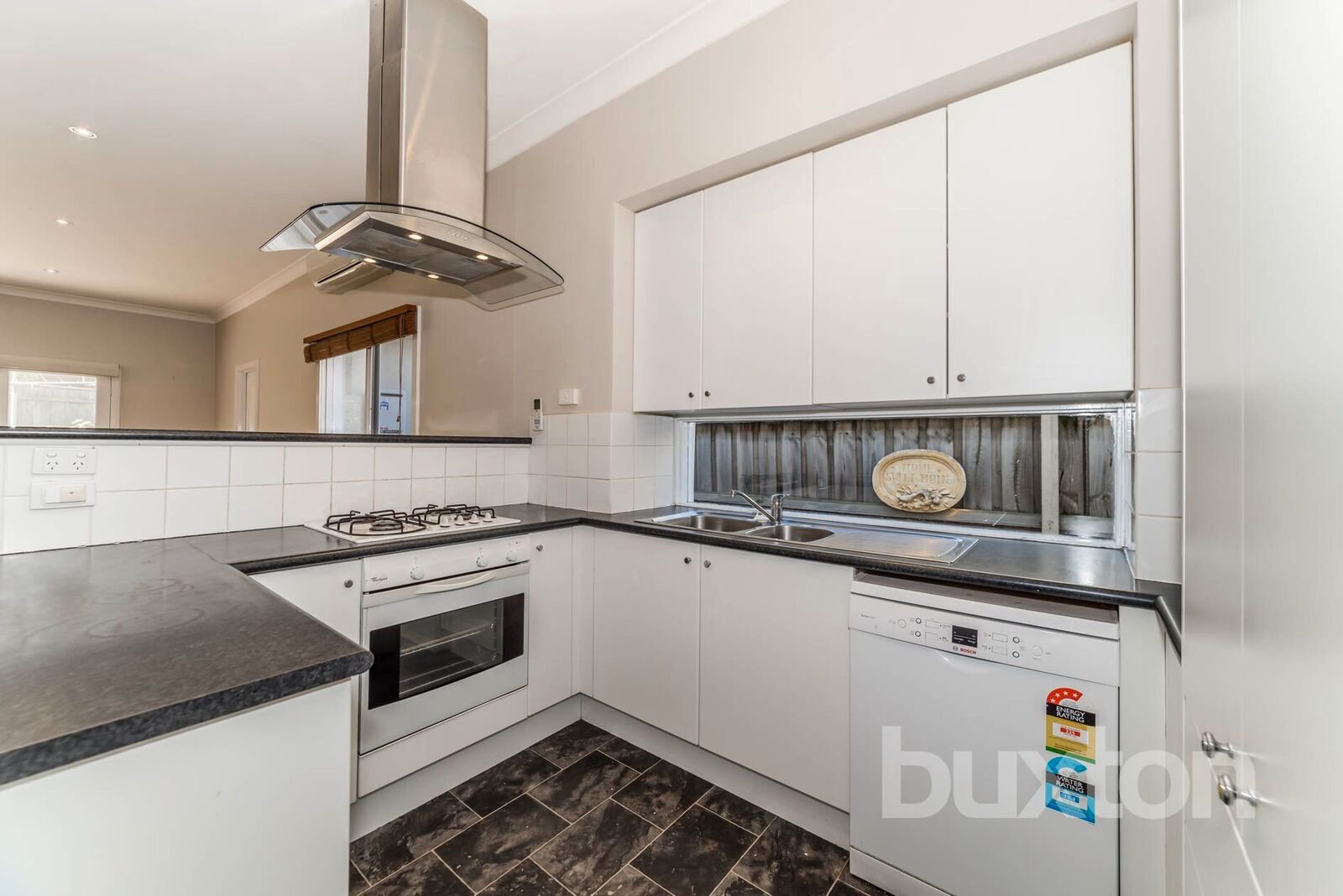 Gallery: 5 Edmonds Avenue