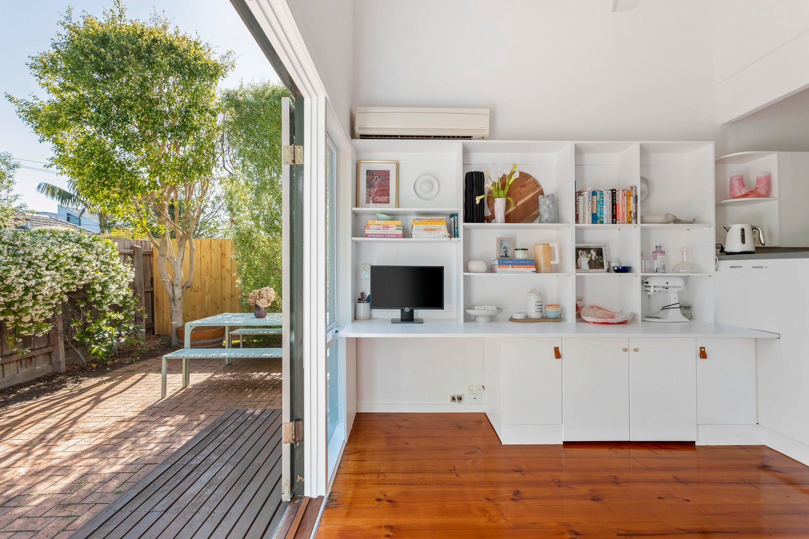 Real Estate and Property in 5 Edward Street, Elsternwick, VIC