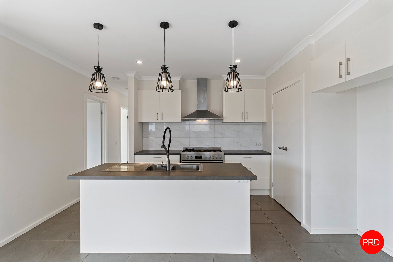 5 Eldridge Court KANGAROO FLAT 5