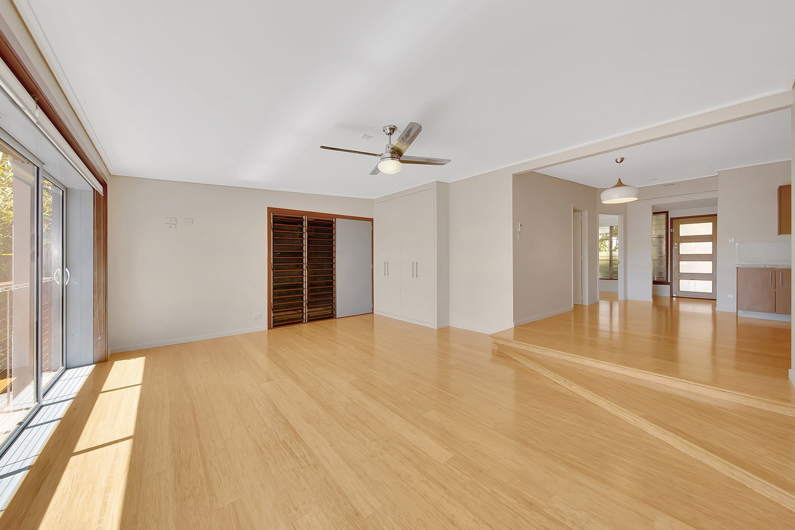 5 Elizabeth Street TANNUM SANDS 9