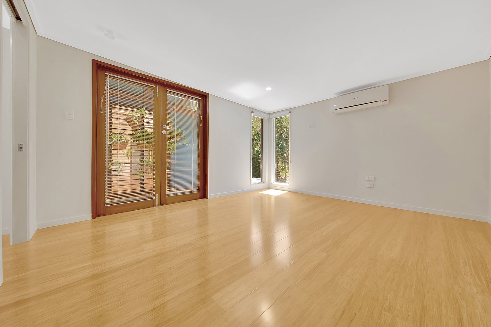 5 Elizabeth Street TANNUM SANDS 15