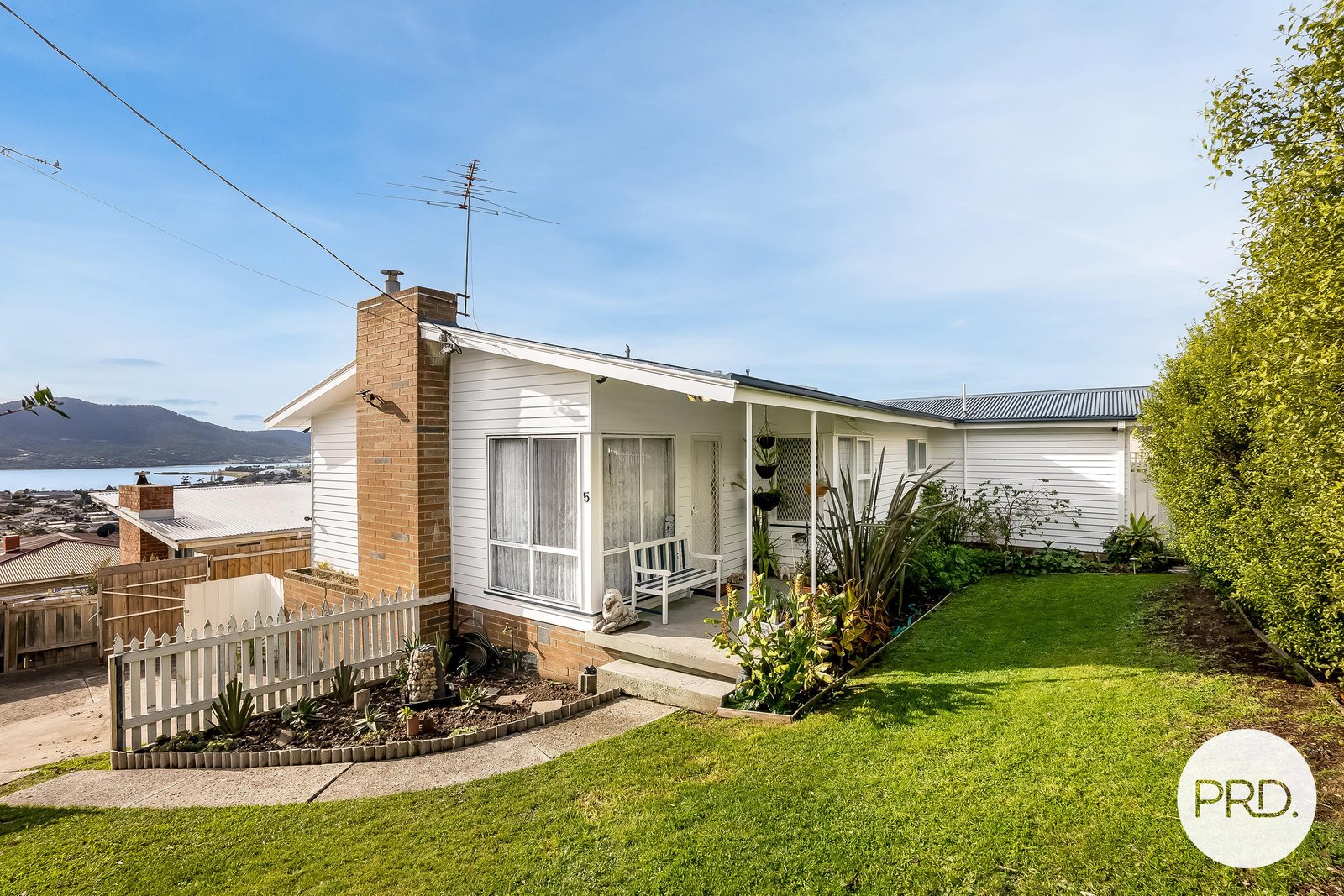 5 Elliott Road GLENORCHY 1