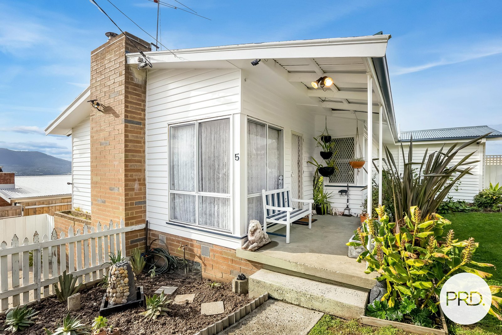 5 Elliott Road GLENORCHY 27