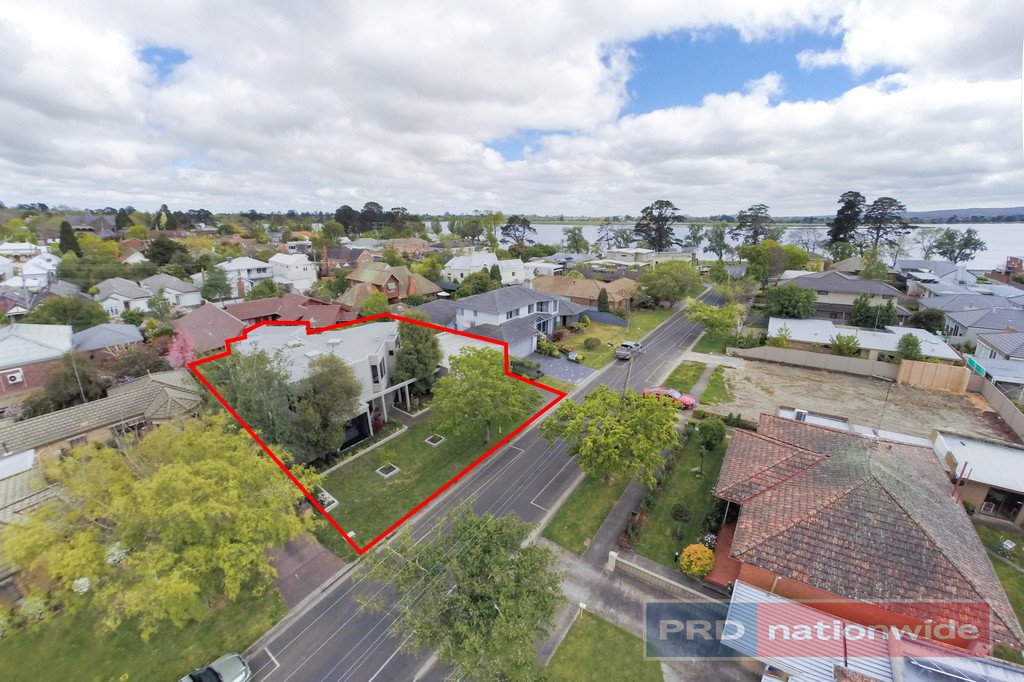5 Elliott Street LAKE WENDOUREE 19