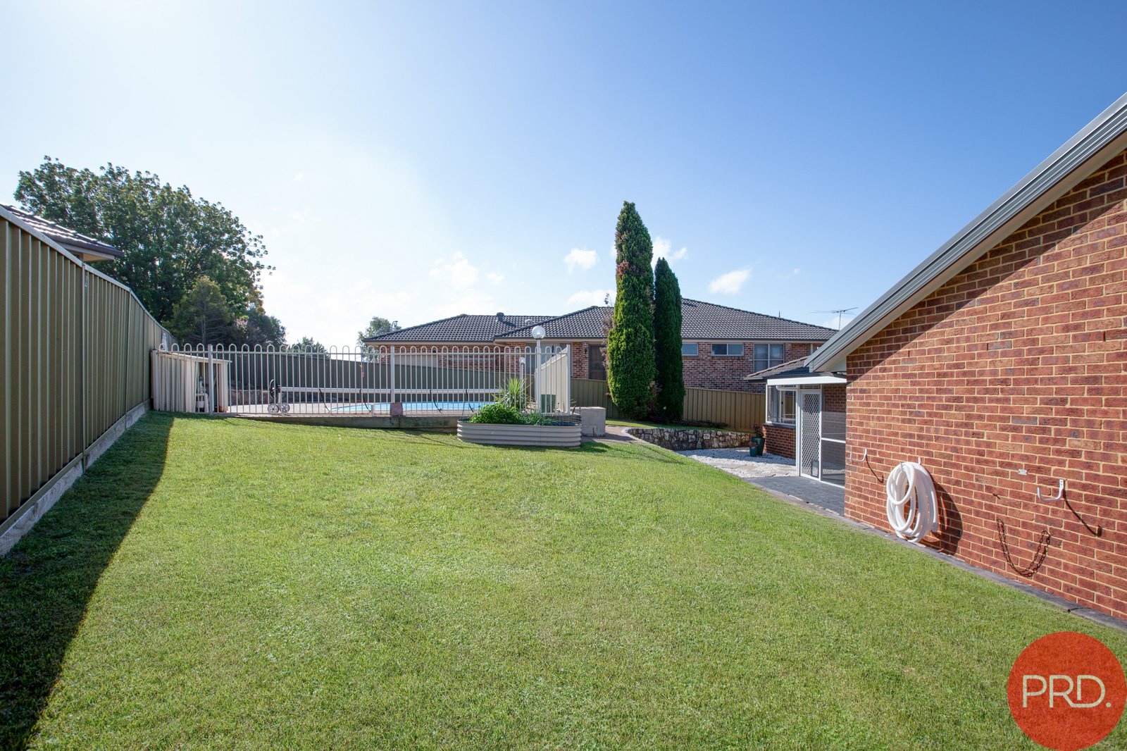 5 Elm Close LARGS 24