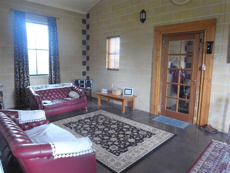 5 Emerson St  TUMBARUMBA 6