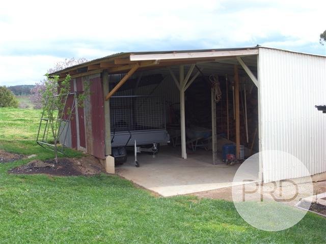 5 Emerson St  TUMBARUMBA 2