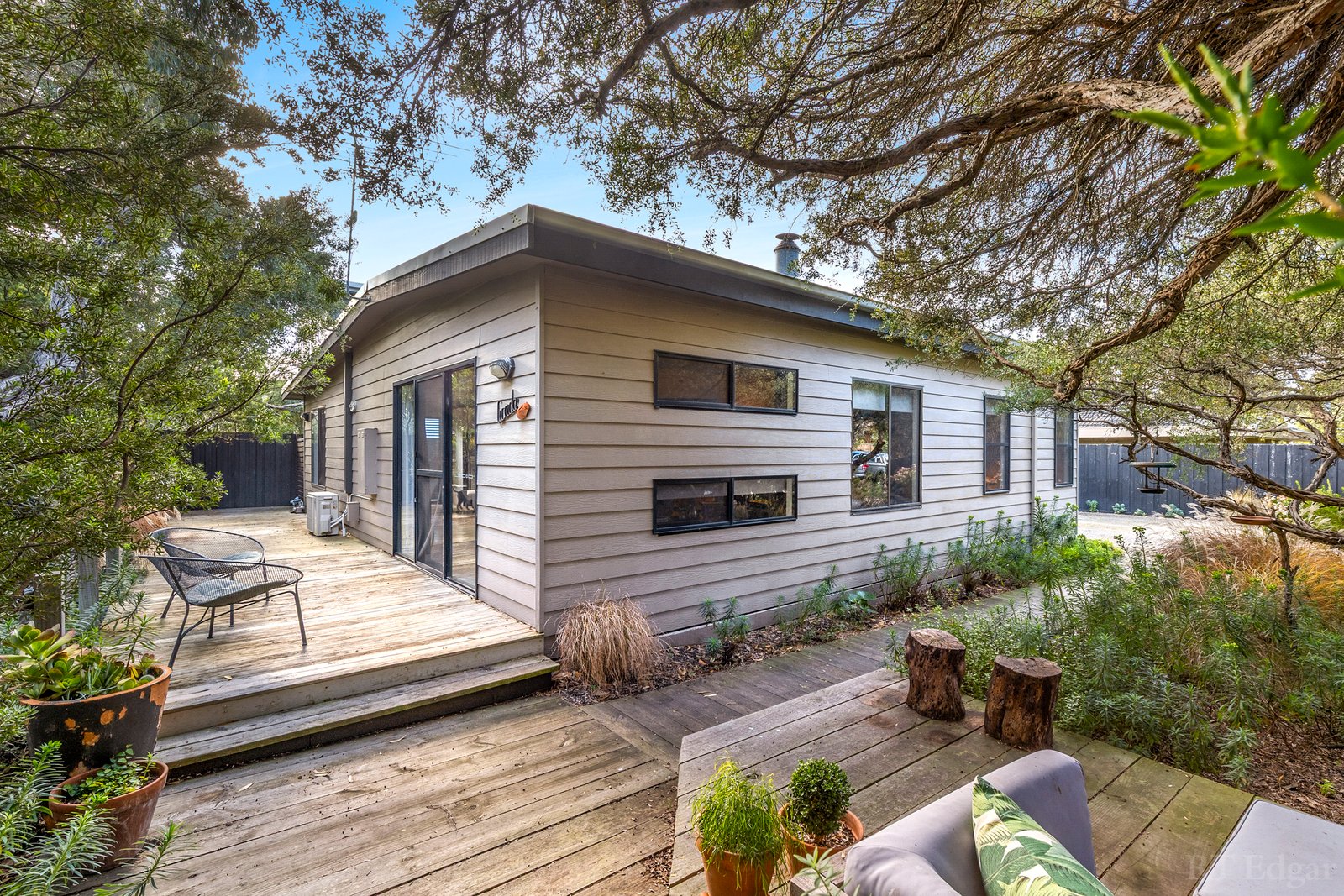 Real Estate and Property in 5 Emily Street, Point Lonsdale, VIC