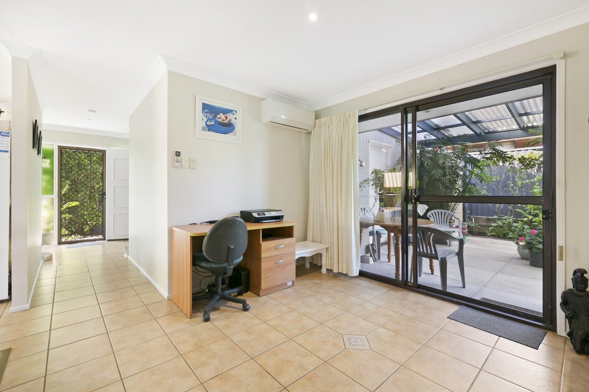 5 Encamp Street Reedy Creek 8