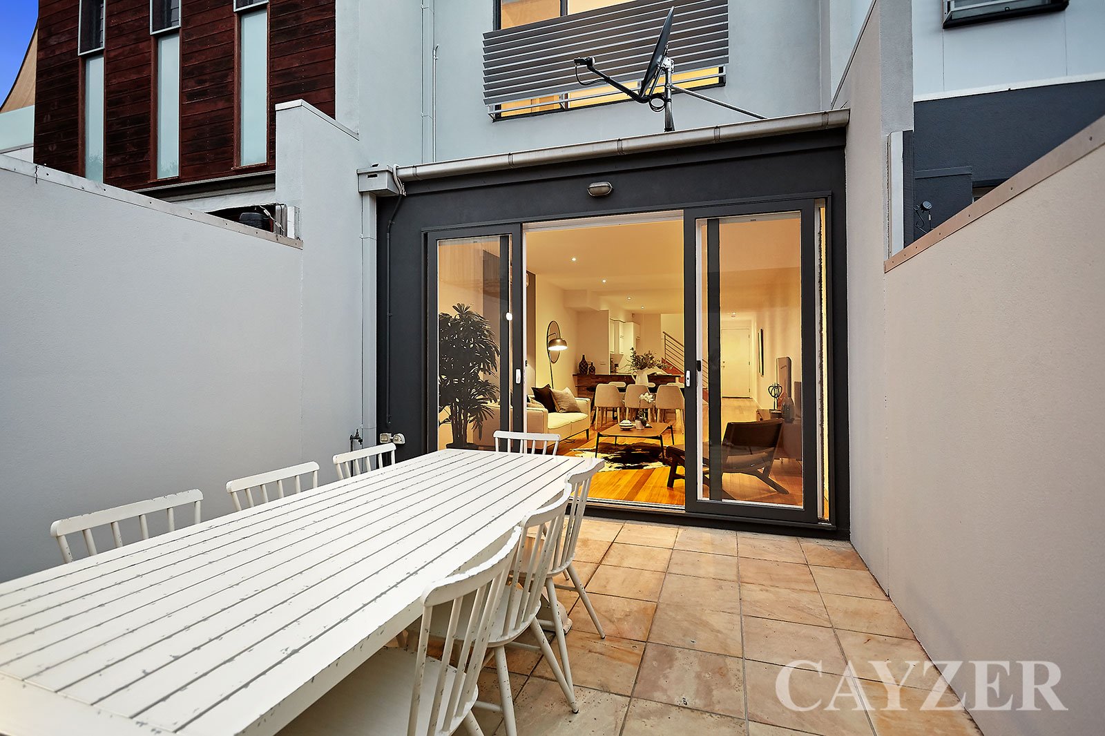Gallery: 5 Esplanade Place