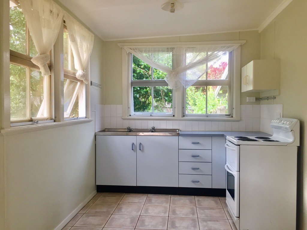 5 Essendene Road SHOAL BAY 24
