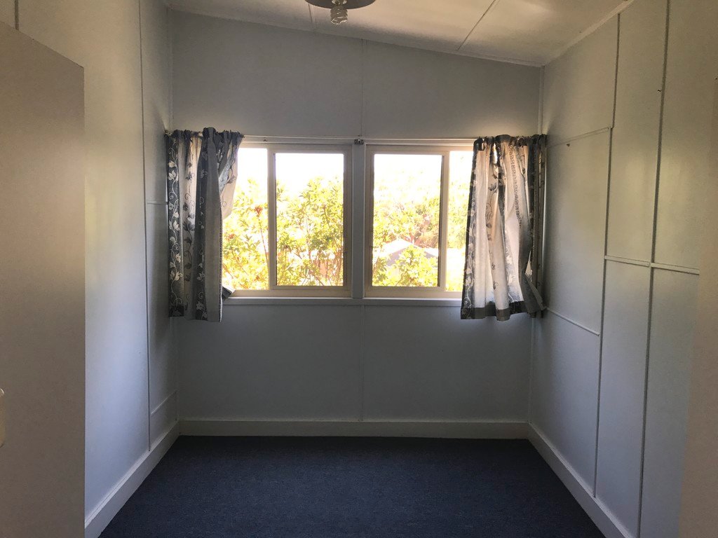 5 Essendene Road SHOAL BAY 9