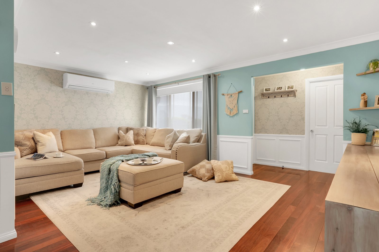 5 Eucalypt Way HORSLEY 4